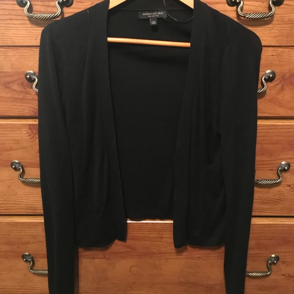 Banana Republic Sweaters - Black long sleeve cardigan